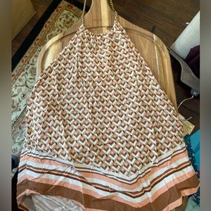 Patterned halter, backless, chain neck blouse